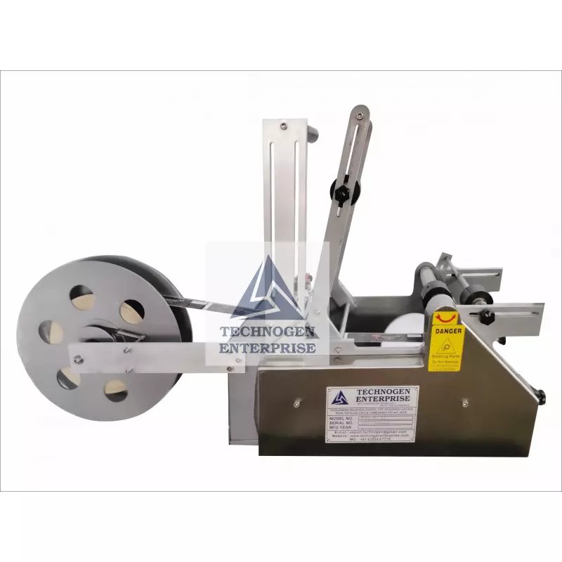 Semi Automatic Bottle Sticker Labeling Machine for Tanzania